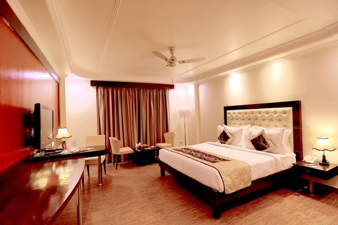 Hotel The Fern Residency Haridwār Exteriér fotografie